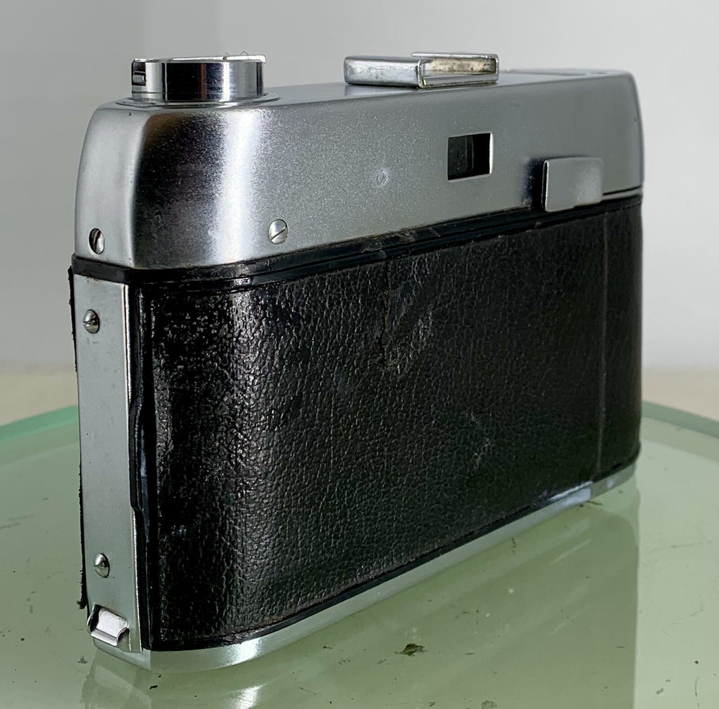 Vintage 1960s Halina Paulette Electric 35mm Camera&Halinar f=45mm F2.8 Lens- 3225
