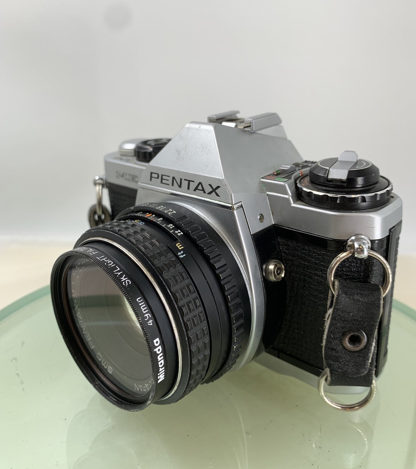 Pentax ME F35mm SLR Film camera + Pentax-M  50mm f2 LENS 35mm   - TESTED  7231