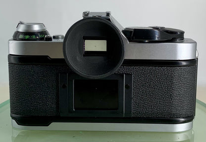 Canon AE-1 Program 35mm SLR Film Manual Camera + Canon 50mm F/1.8 FD Lens +# 2004