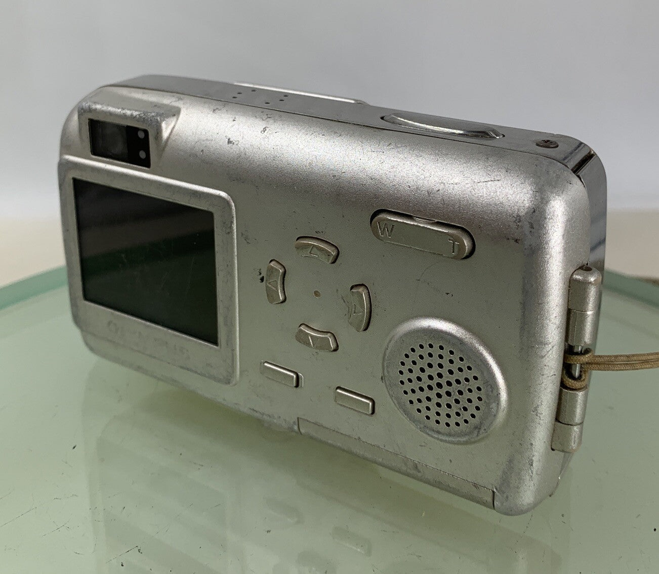 Olympus Mju-410 COMPACT DIGITAL CAMERA SILVER WITH CHARGER - TESTED - 9866