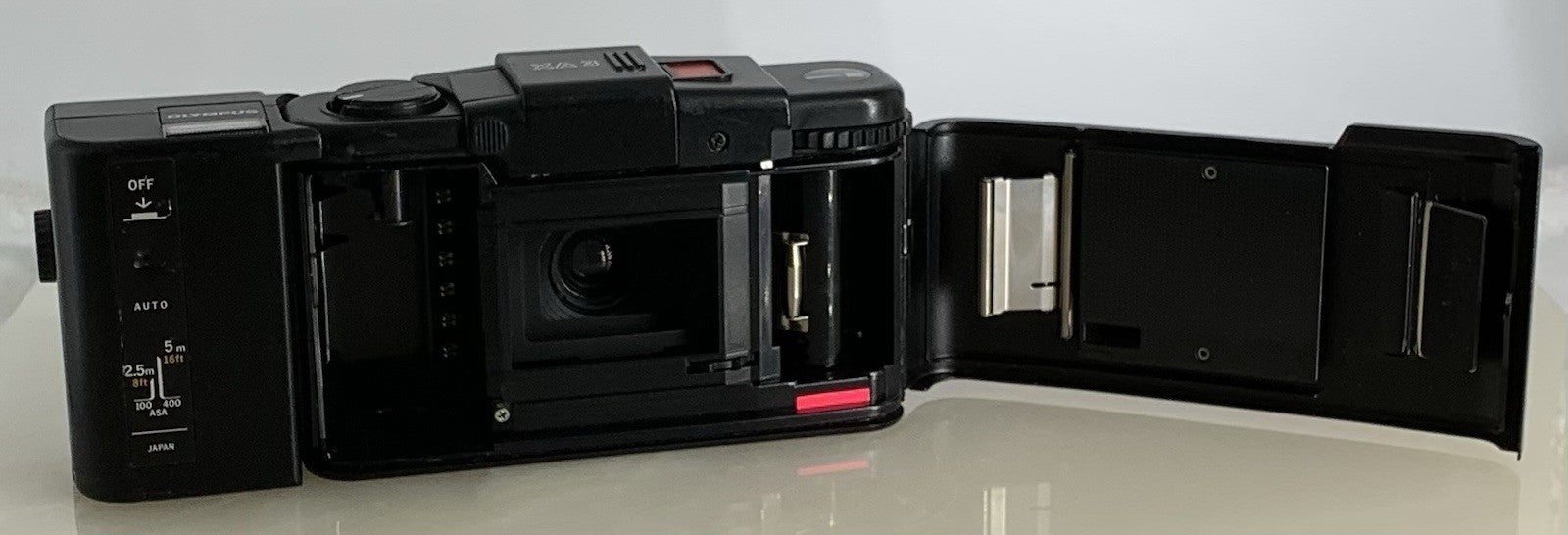 Olympus XA 3 DX 35mm Film Camera with Zuiko 35mm F/3.5 Lens-Excellent+TESTED#1378