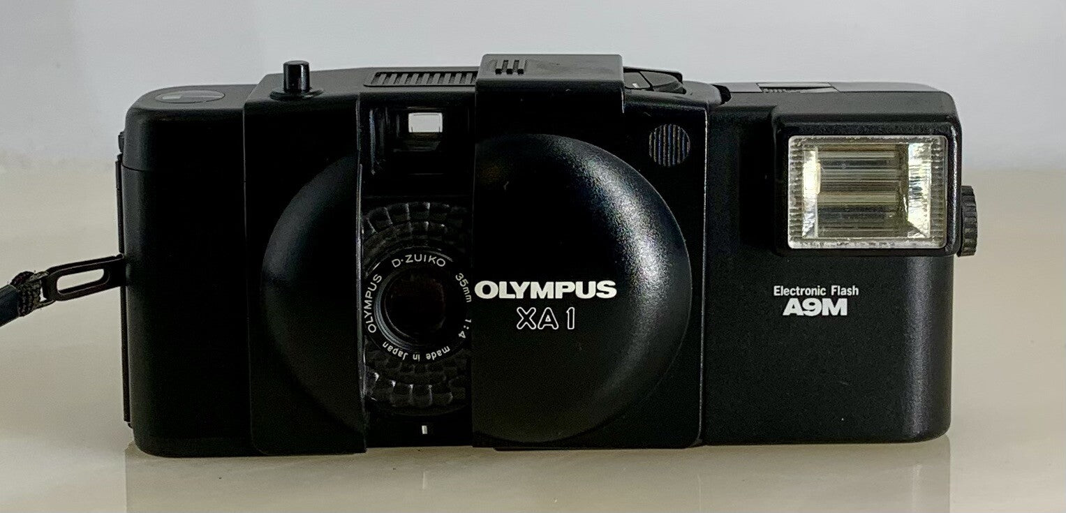 Olympus XA 1 35mm point and shoot Film Camera VGC Working Order Lomo Retro #651