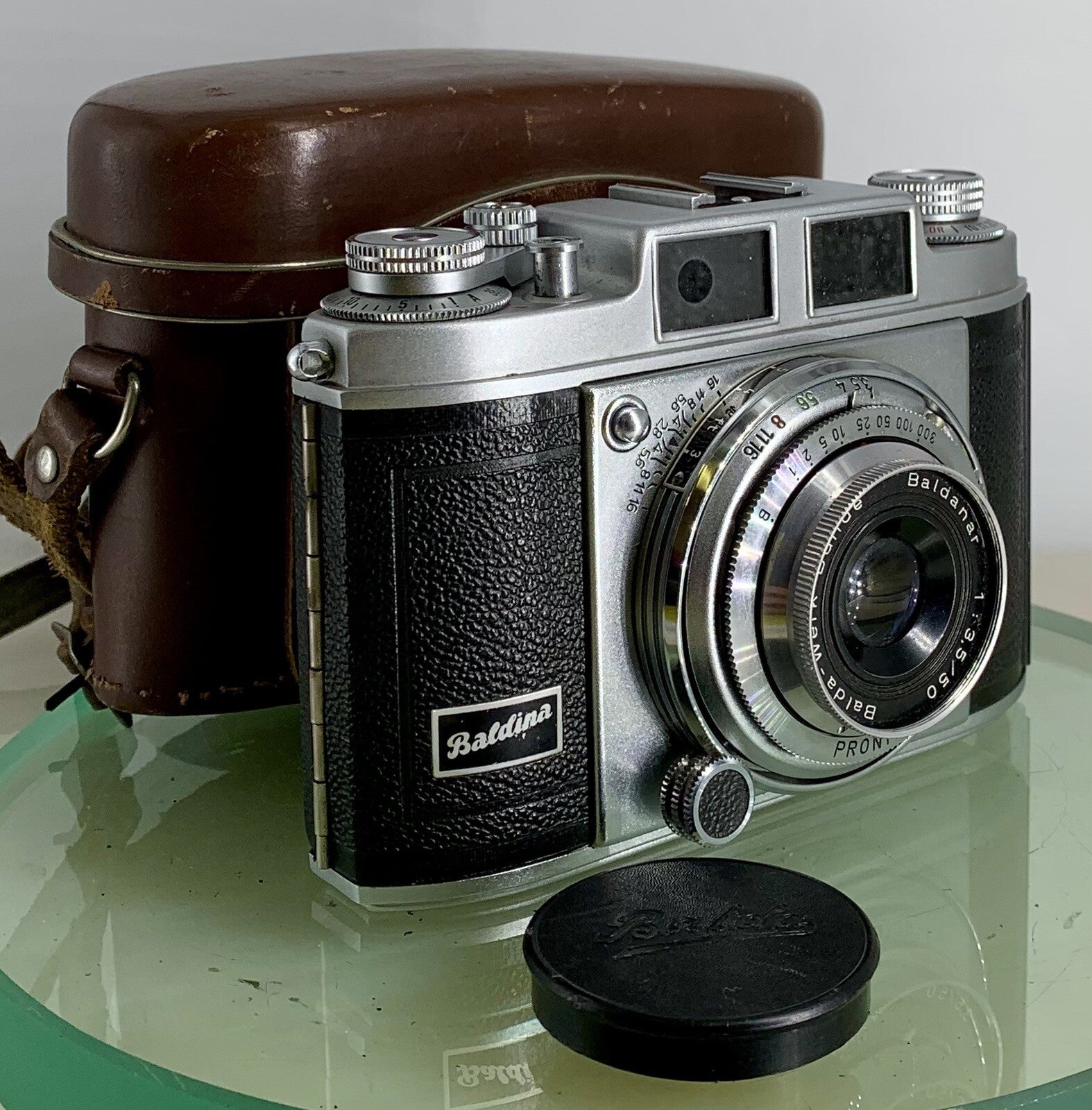 Vintage Balda Super Camera  - Baldanar 1:3.5/50 Lens PRONTOR SVS + Case - 3510