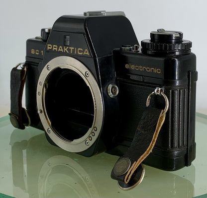 Praktica BC1 Electronic Camera Body + Tested - 3816