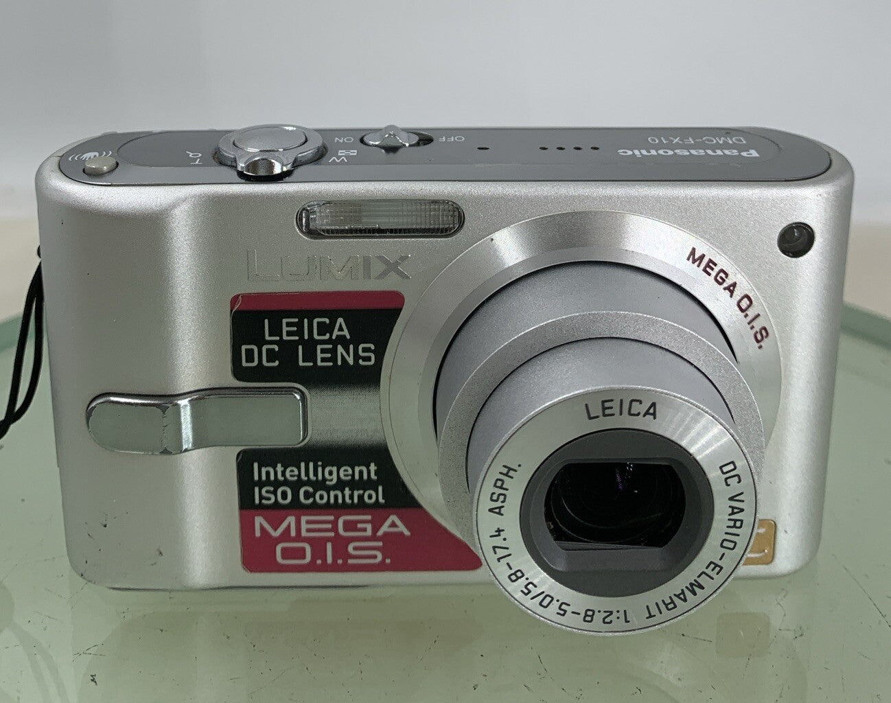 Panasonic LUMIX DMC-FX10 COMPACT DIGITAL CAMERA SILVER + CHARGER TESTED - 221