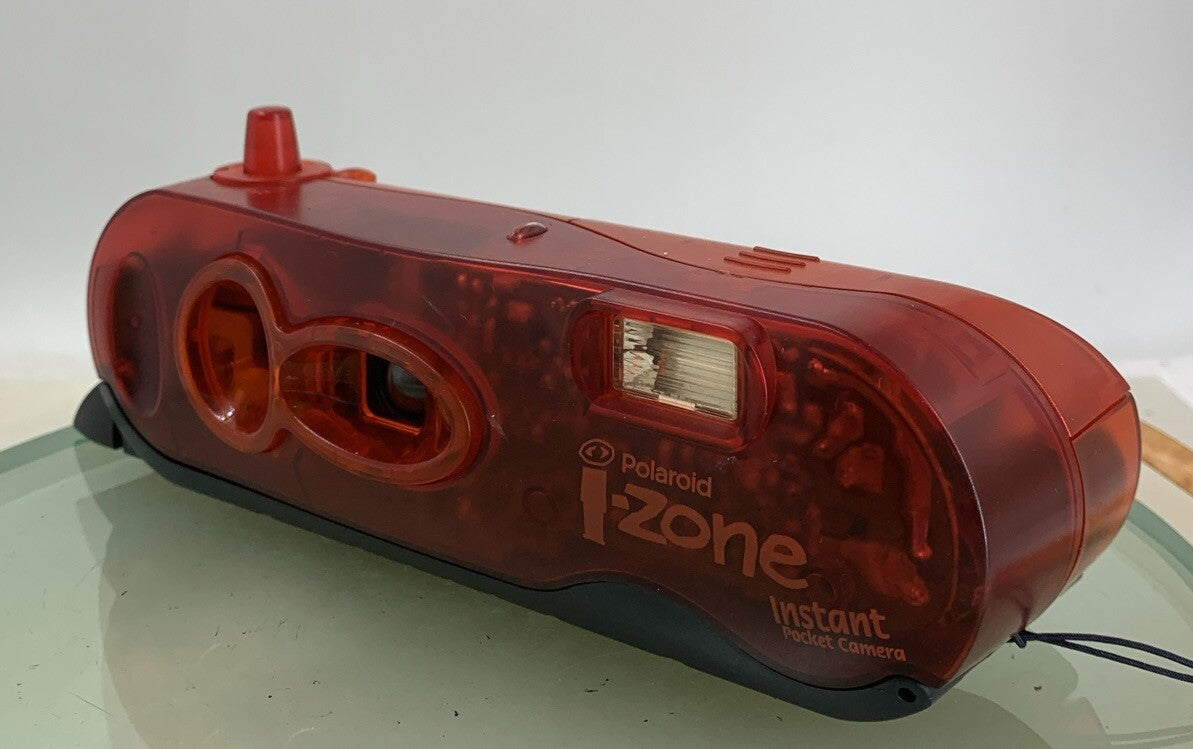 Polaroid Sanrio Instant Pocket Camera IZONE RED PERFECTLY WORKING TESTED - 7522