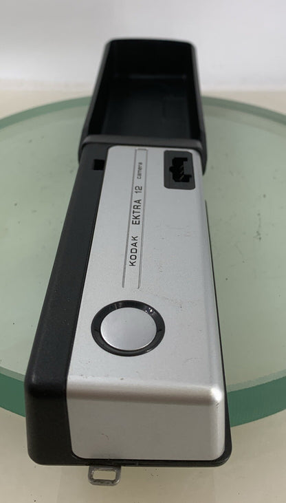 KODAK EXTRA 12 FILM CAMERA POINT AND SHOOT BLACK & SILVER PERFECTLY TESTED - 3555
