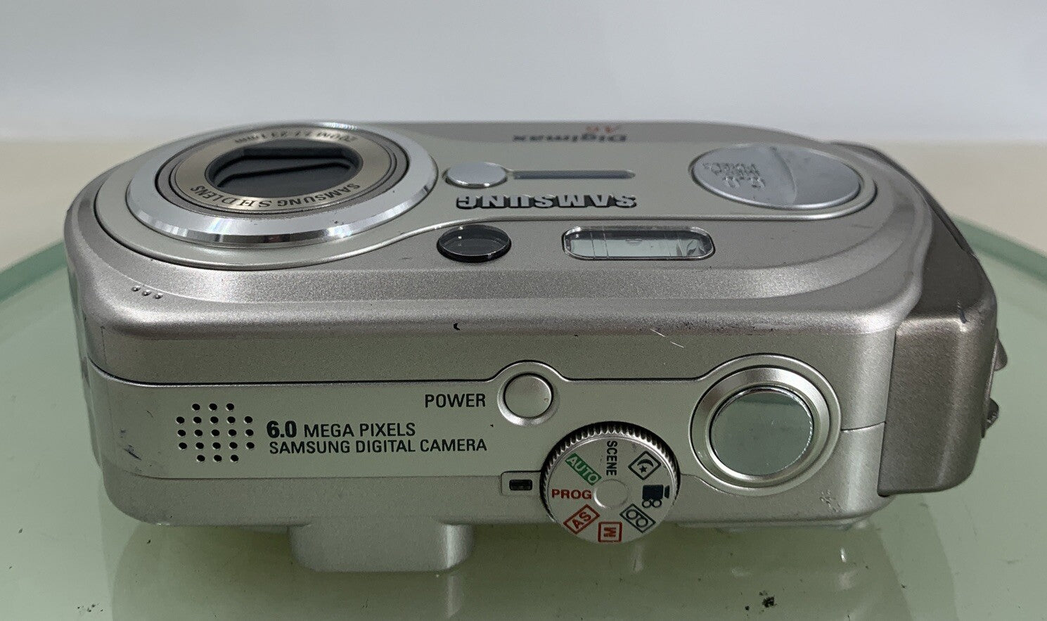 Samsung COMPACT DIGITAL CAMERA Digimax A6 6.0MP Silver NO CARD Tested - 3177