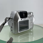 Fujifilm FinePix 2800 Zoom 2.0MP Compact Digital Camera Silver Tested #8343