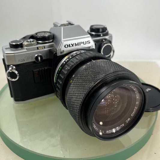 Olympus OM10 35mm SLR Film Camera + Zuiko 35-70mm f4 Lens and Manual Adapter9100