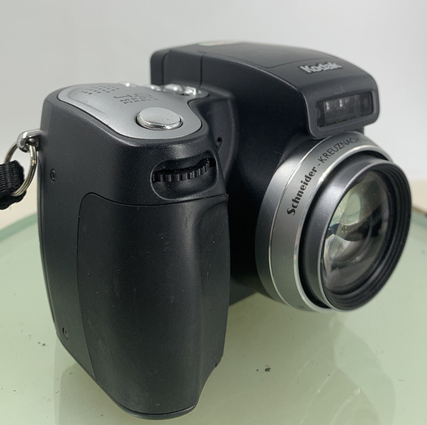 Kodak Easy Share DX 6490 10X ZOOM DIGITAL CAMERA WITHOUT CHARGER - TESTED - 1070