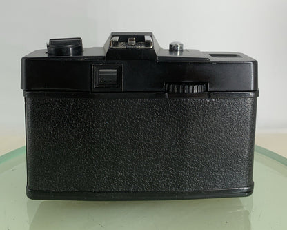 SUPER 35 POINT AND SHOOT FILM CAMERA BLACK VINTAGE GOOD CONDITION TESTED - 7305