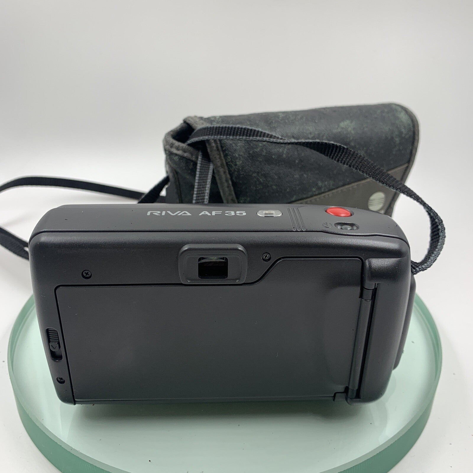 Minolta Riva AF35 Camera Compact 35mm Film with strap, case, 7987