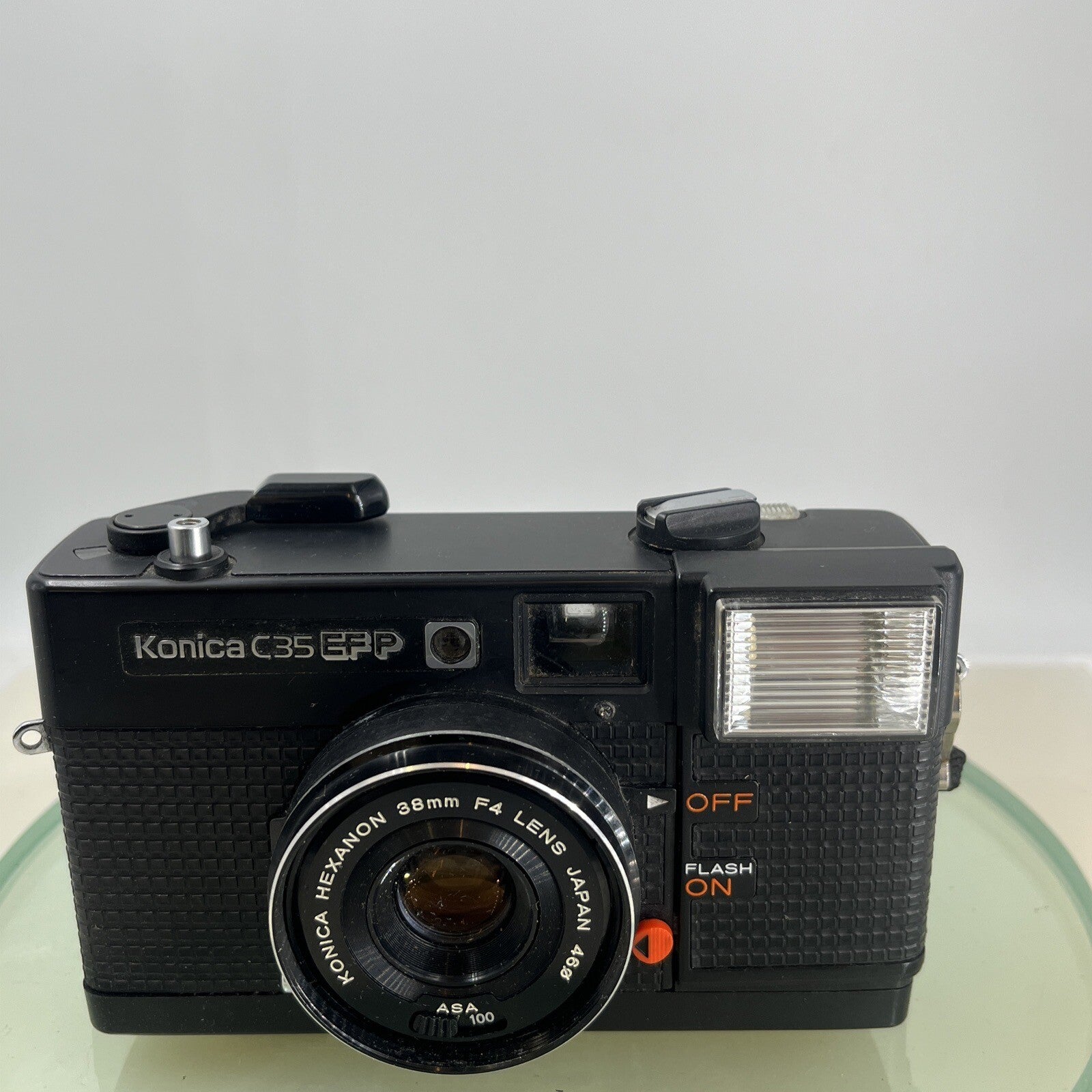 KONICA C35 EF-P VINTAGE 35mm FILM CAMERA MANUAL WIND HEXANON 38mm F4 LENS 4512