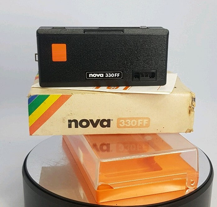 VINTAGE RETRO NOVA 330FF POCKET FLIPFLASH CAMERA WITH BOX & INSTRUCTIONS#6140