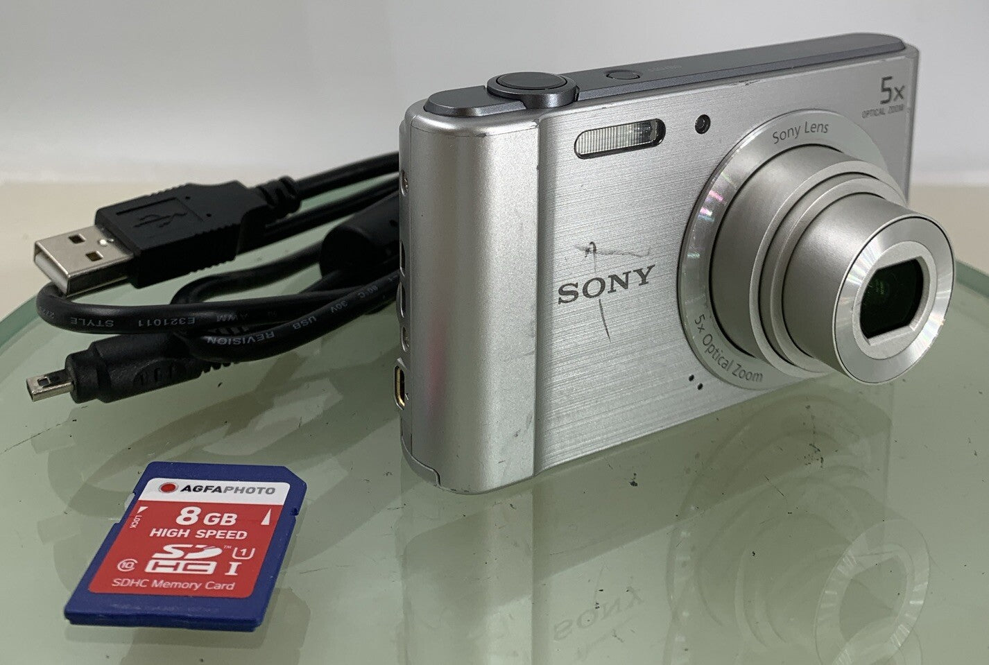 Sony CyberShot DSC-W800 DIGITAL CAMERA 20.1MP SILVER+ 8GB CARD+WIRE TESTED - 4440