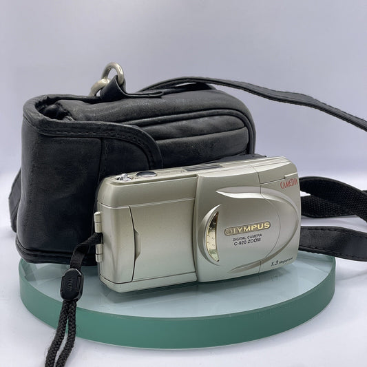 Olympus Camedia C-920 Zoom Camera Fully tested, Cased #7240