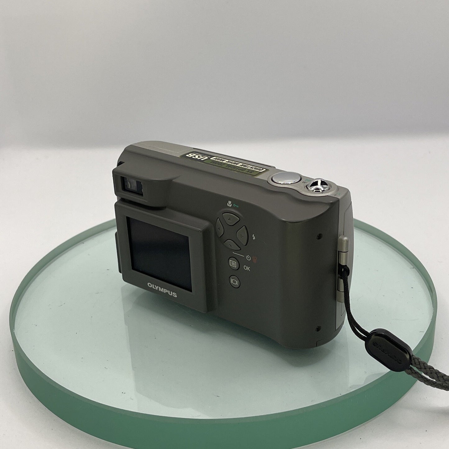 Olympus Camedia C-200 Zoom 2.1MP Compact Digital Camera Silver Tested #95