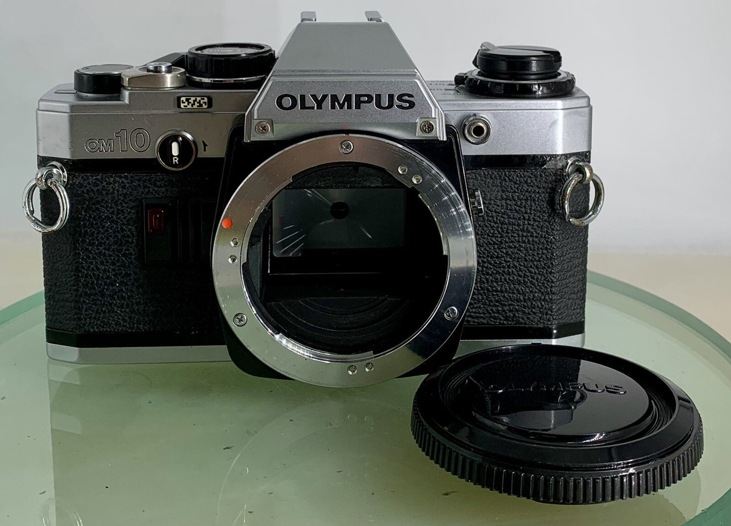 *SERVICED*Olympus OM10 35mm Film SLR Manual Camera+ OM 135 F3.5 Zuiko Lens+FLASH1