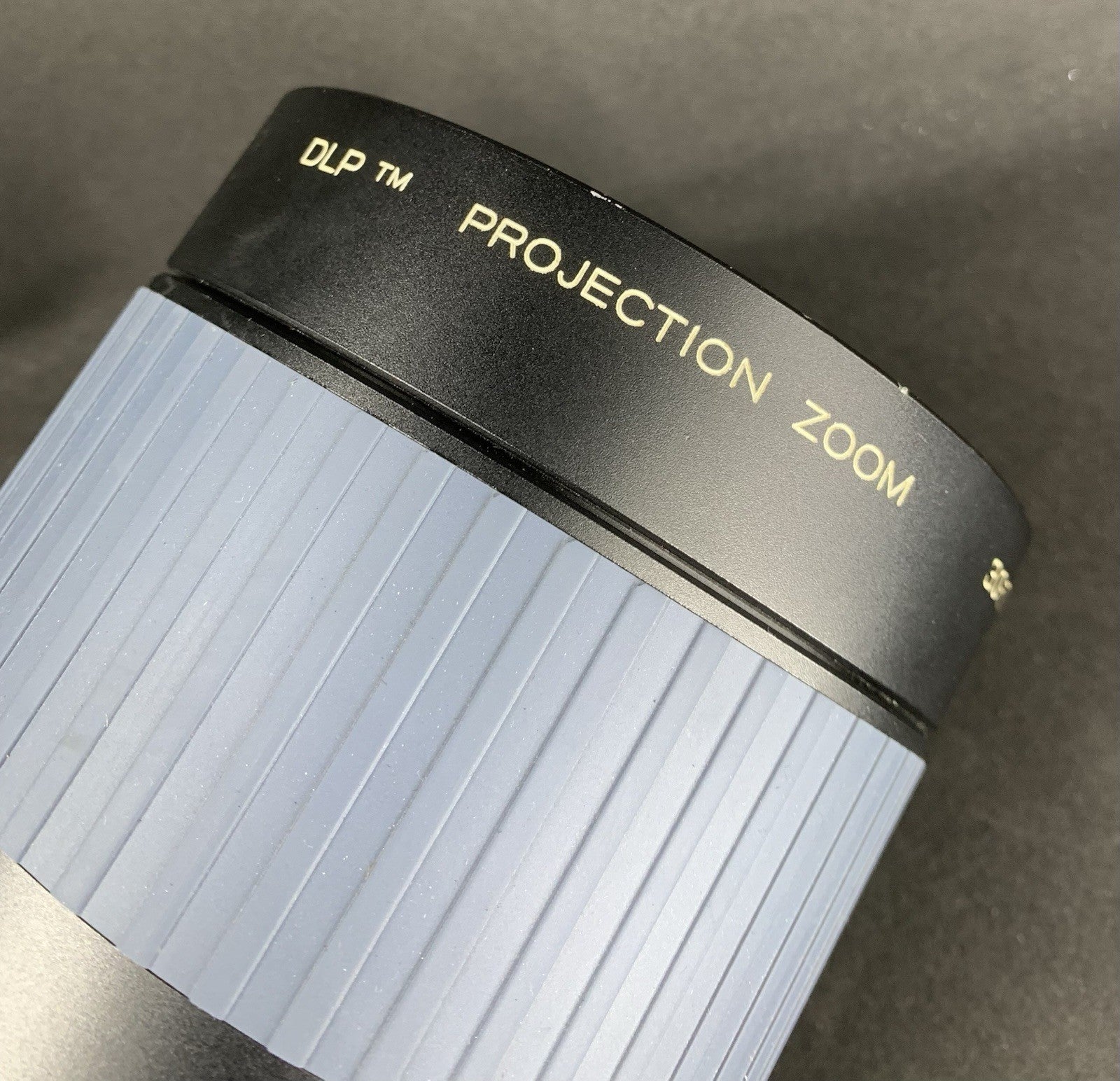 Minolta DLP Projection Zoom 3.0-7.0:1 Camera Lens Made By Minolta5