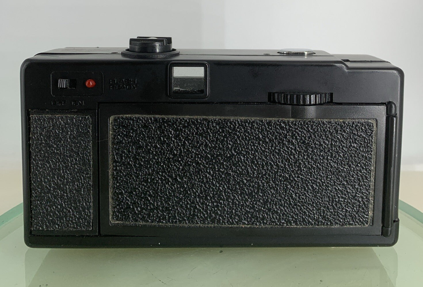 MF- 5000 COMPACT POINT AND SHOOT FILM CAMERA GOOD CONDITION TESTED - 7365