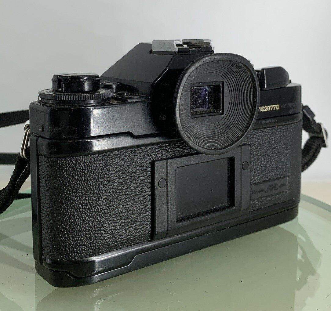 BEAUTIFUL Canon A-1 35mm SLR Camera Body+ FD 50mm f/1.8 FULLY WORKING #2804