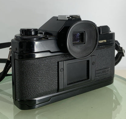 BEAUTIFUL Canon A-1 35mm SLR Camera Body+ FD 50mm f/1.8 FULLY WORKING #2804