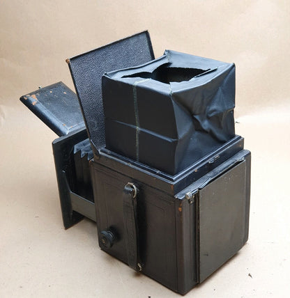 W. Butcher & Sons Popular Pressman Reflex folding camera+Aldis-Butcher 6In 19253