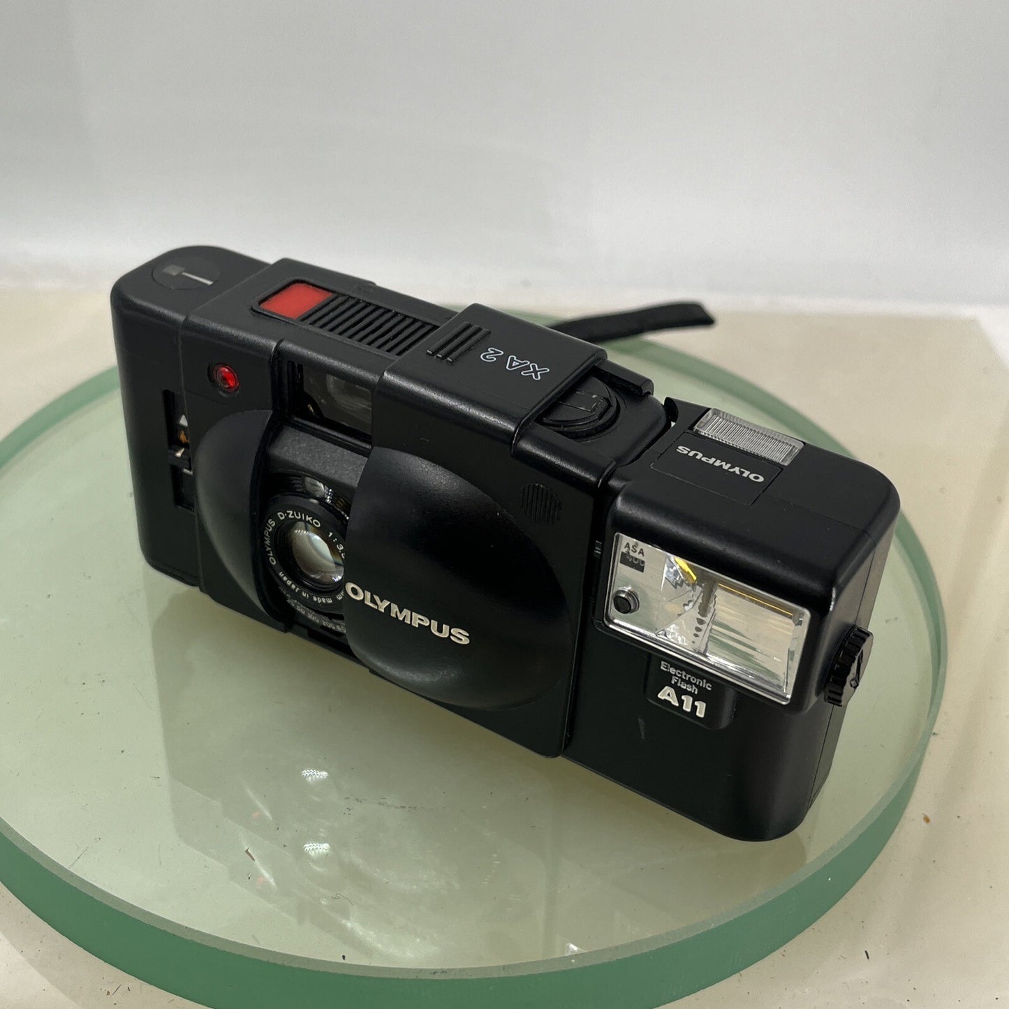 OLYMPUS XA2 Electronic Flash A11 D.ZUIKO 35mm f3.5 TESTED  POINT & SHOOT CAMERA2