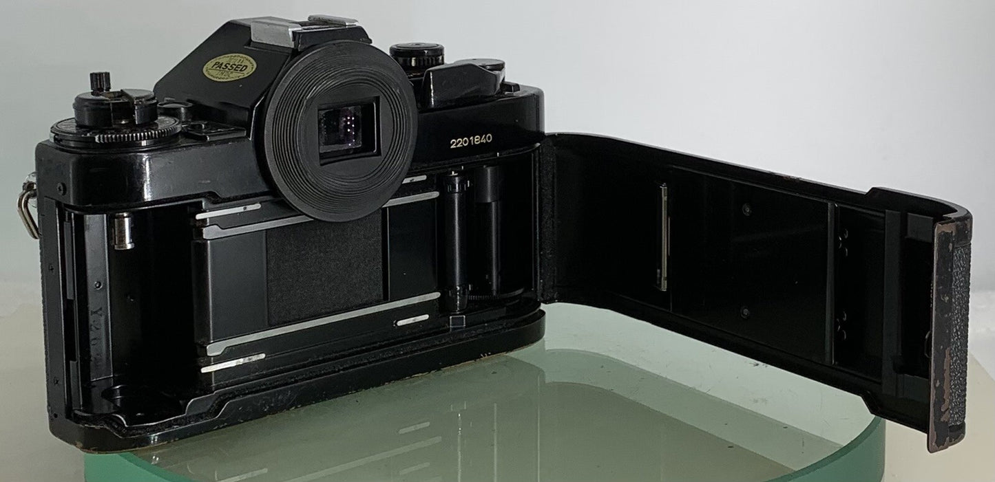 BEAUTIFUL Canon A-1 35mm SLR Camera Body+ FD 50mm f/1.8 FULLY WORKING #1706