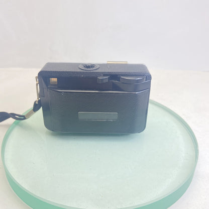 Vintage Kodak Instamatic 155X Camera - Working Condition #9133
