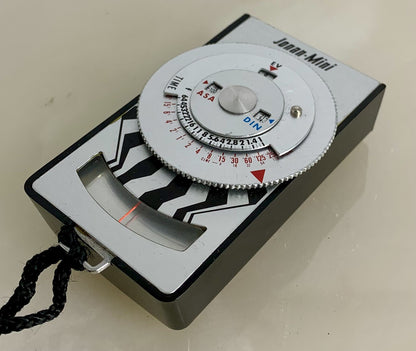 Vintage Jonan Mini Exposure Light Meter With Case + Good Condition - 5421