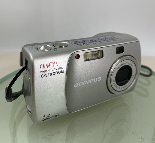 Olympus CAMEDIA C-310 Zoom 3.2MP Digital Camera WITH 64 MB SD CARD-TESTED-5910