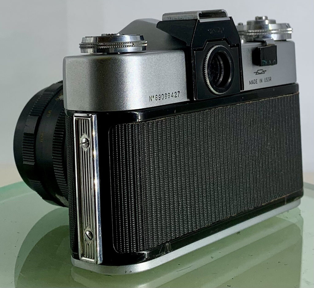 Vintage Zenit - B SLR Camera + HELIOS-44M 2/58 Lens + SILVER + TESTED - 3295