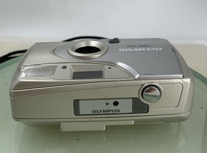 Olympus Trip 500 35mm Film Point and Shoot Camera NO BATTERY Silver TESTED - 3257