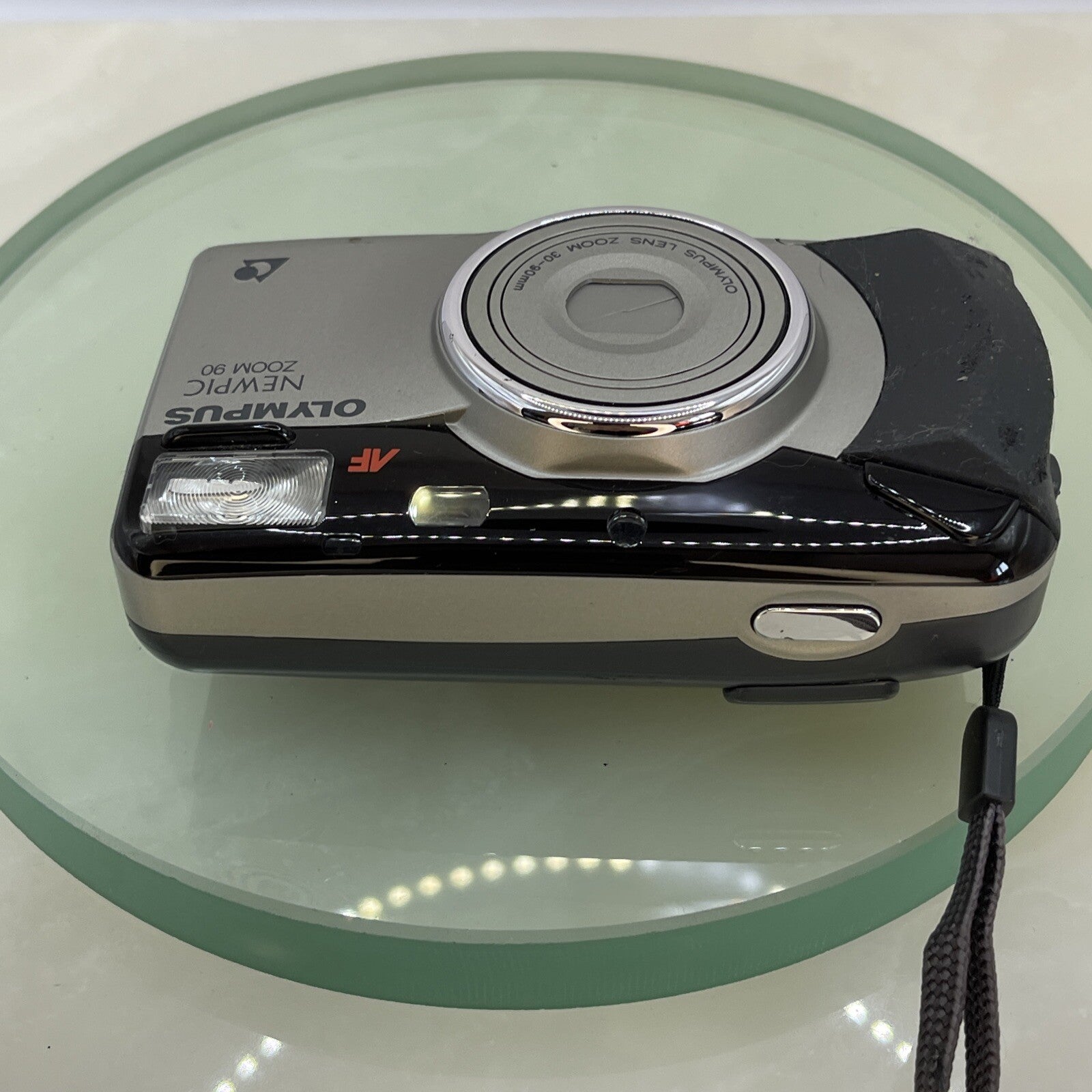 OLYMPUS NEWPIC ZOOM 90 QUARTZ DATE APS FILM CAMERA #2139