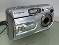 Fujifilm FINEPIX A340 DIGITAL CAMERA SILVER GOOD CONDITION - TESTED - 8890