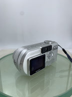 Sony Digital Camera Cybershot DSC-P8 3.2MP SILVER +CHARGER +WIRE TESTED - 6845