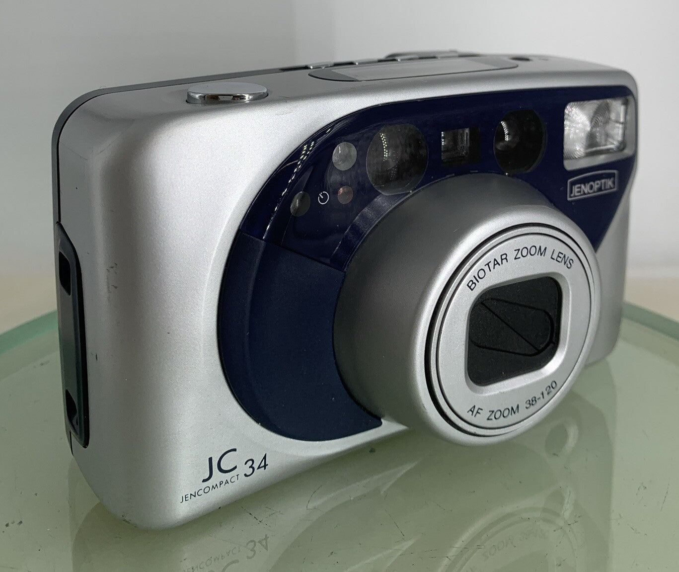 Jenoptik JC34 35mm Compact Camera SILVER NO CHARGER TESTED - 6810