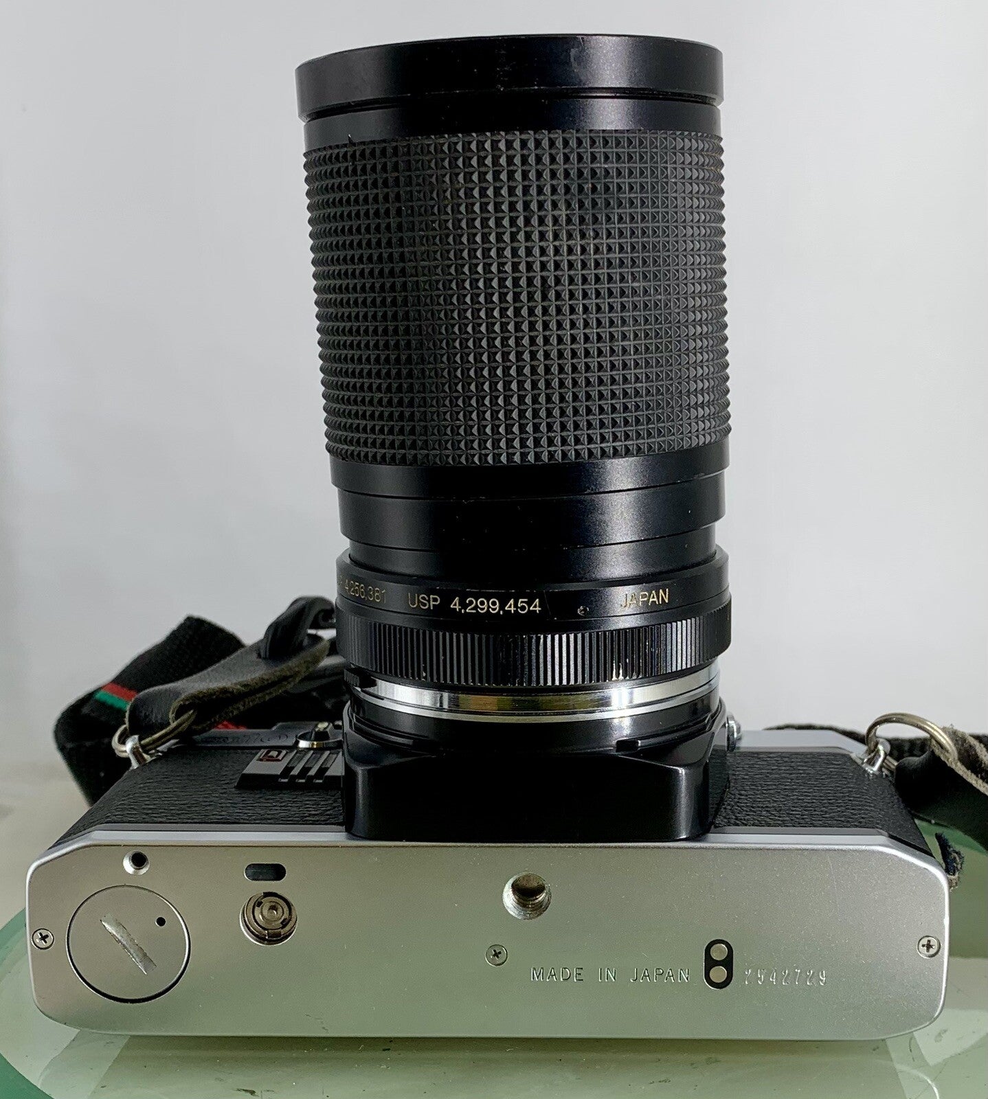 Olympus OM10 35mm SLR Film Camera +Vivitar  28-85mm Lens TESTED / WORKING #3108
