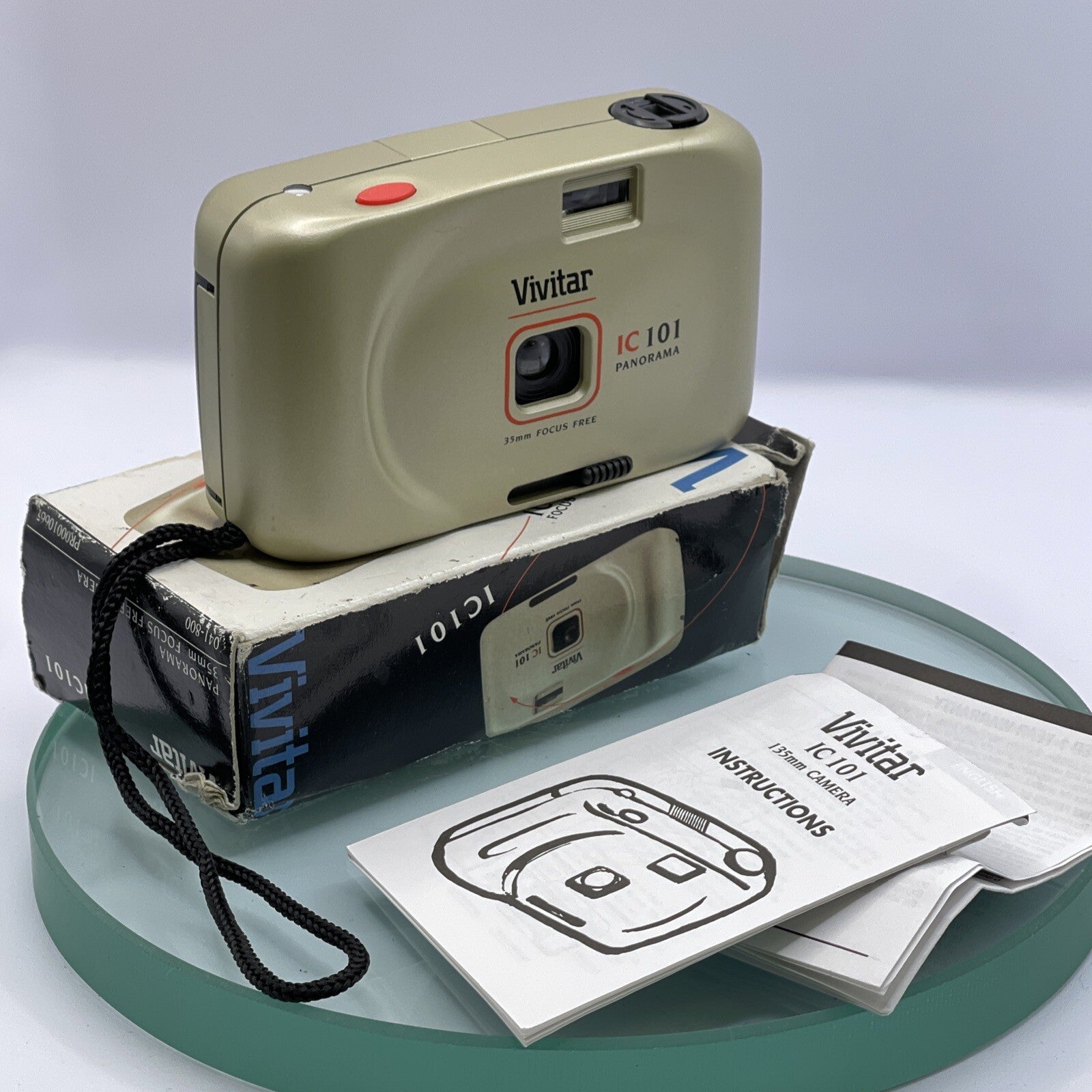 Vivitar IC 101 Panorama 35mm Compact Film Camera with box Excellent Condi# 6360