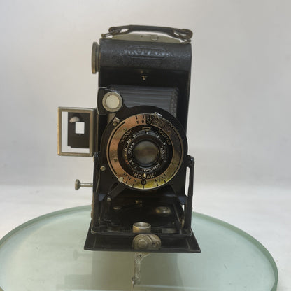 Kodak Folding Brownie Junior Six-20 Camera, 620 Roll film camera SHUTTER WORK3751