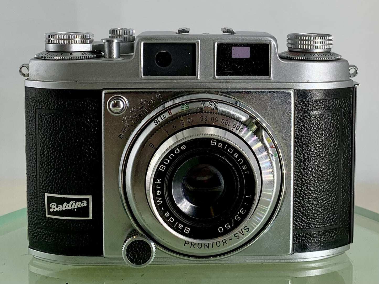 Vintage Balda Super Camera  - Baldanar 1:3.5/50 Lens PRONTOR SVS + Case - 3511