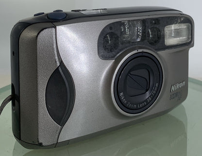 NIKON ZOOM 210 AF POINT AND SHOOT FILM CAMERA GREY NO BATTERY - TESTED - 7740