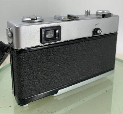 Olympus 35 SP FILM CAMERA EXCELLENT CONDITION BLACK G.ZUIKO 42MM LENS TESTED-2164