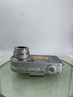 Sony Cybershot DSC-P9 4MP Digital Camera SILVER + CHARGER + WIRE TESTED - 6836