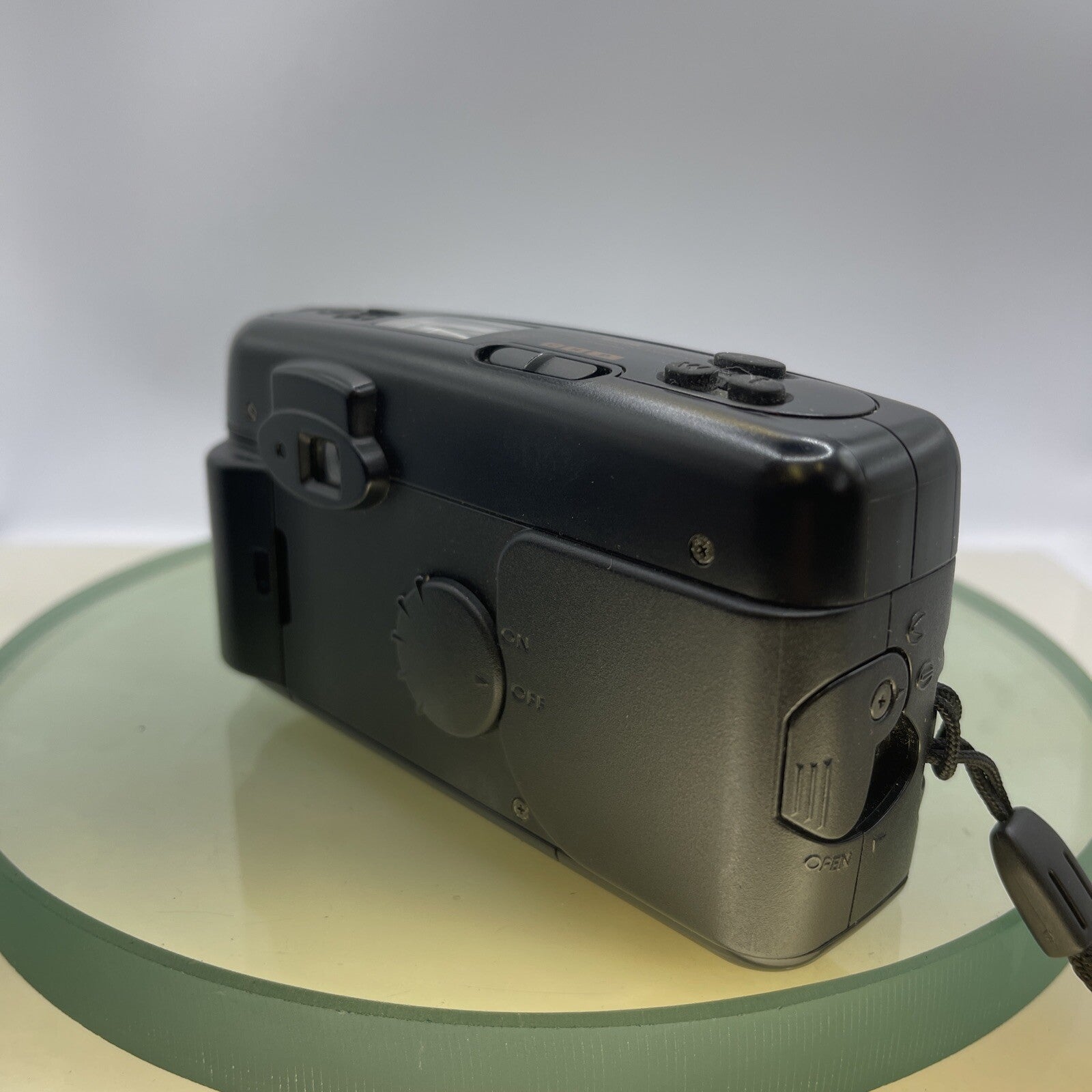Vintage Kodak Advantix 4100ix Zoom 30-60mm Point & Shoot APS Film Camera case5765