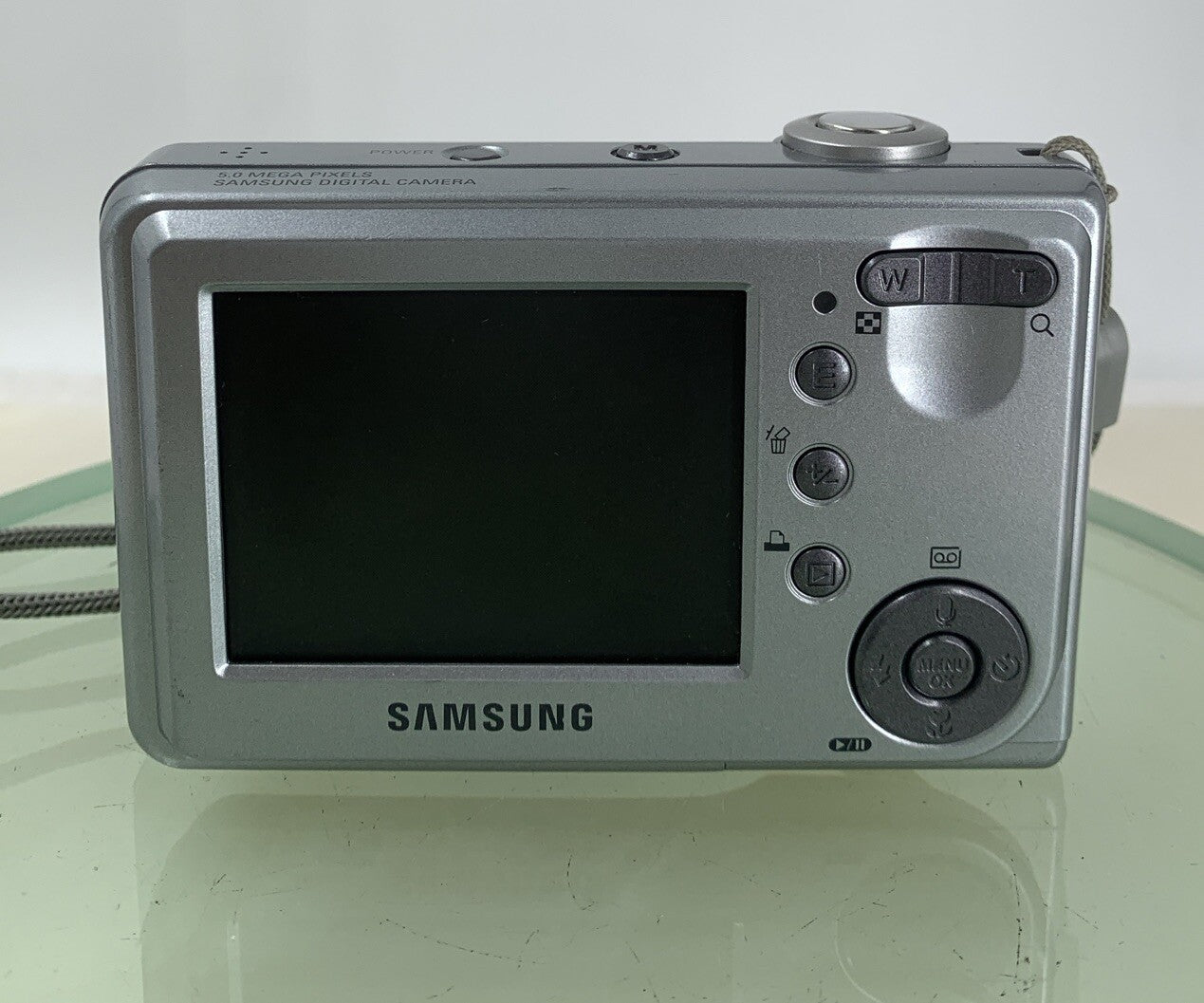 Samsung Digital Camera Digimax D53 5.0MP SILVER NO CARD NO CHARGER TESTED - 5785