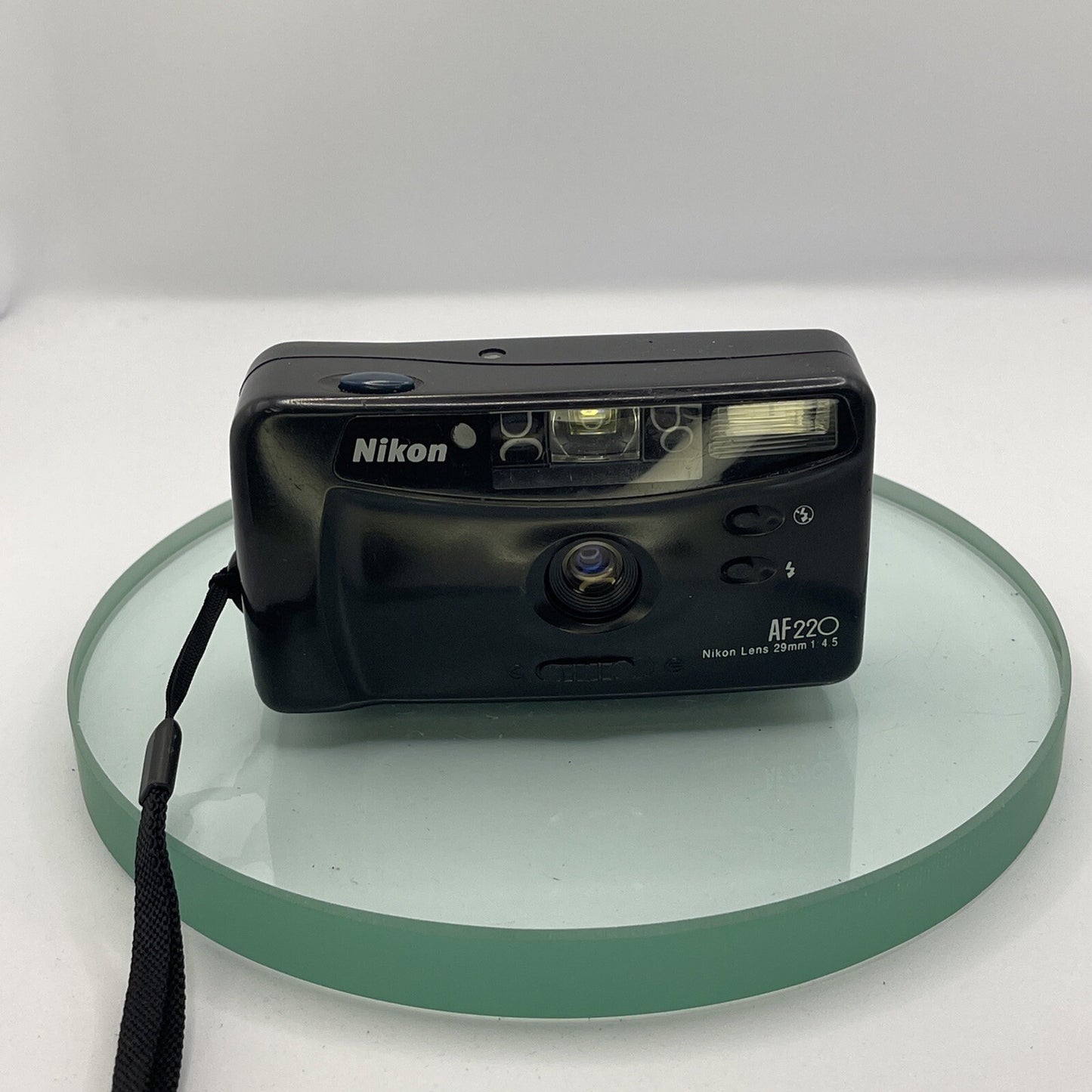 Nikon AF220 35mm Point Shoot Film Camera  Lens 29mm 1 : 4.5 #211