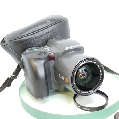 OLYMPUS IS-100 35MM FILM BRIDGE CAMERA~28-110MM - Cased/Great Condition #9050